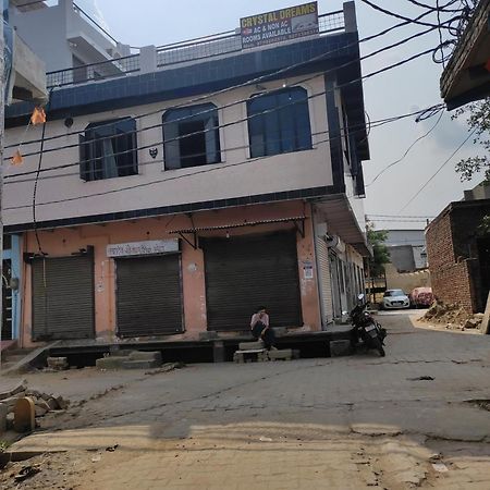 Hotel Crystal Dreams Mathura Exterior photo